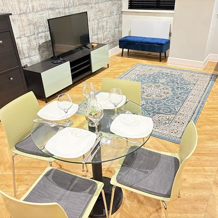 Mh Birmingham - 2 Bed 2 Bath Luxury Apartment - Financial District - Local Bar And Dining Deals Available מראה חיצוני תמונה