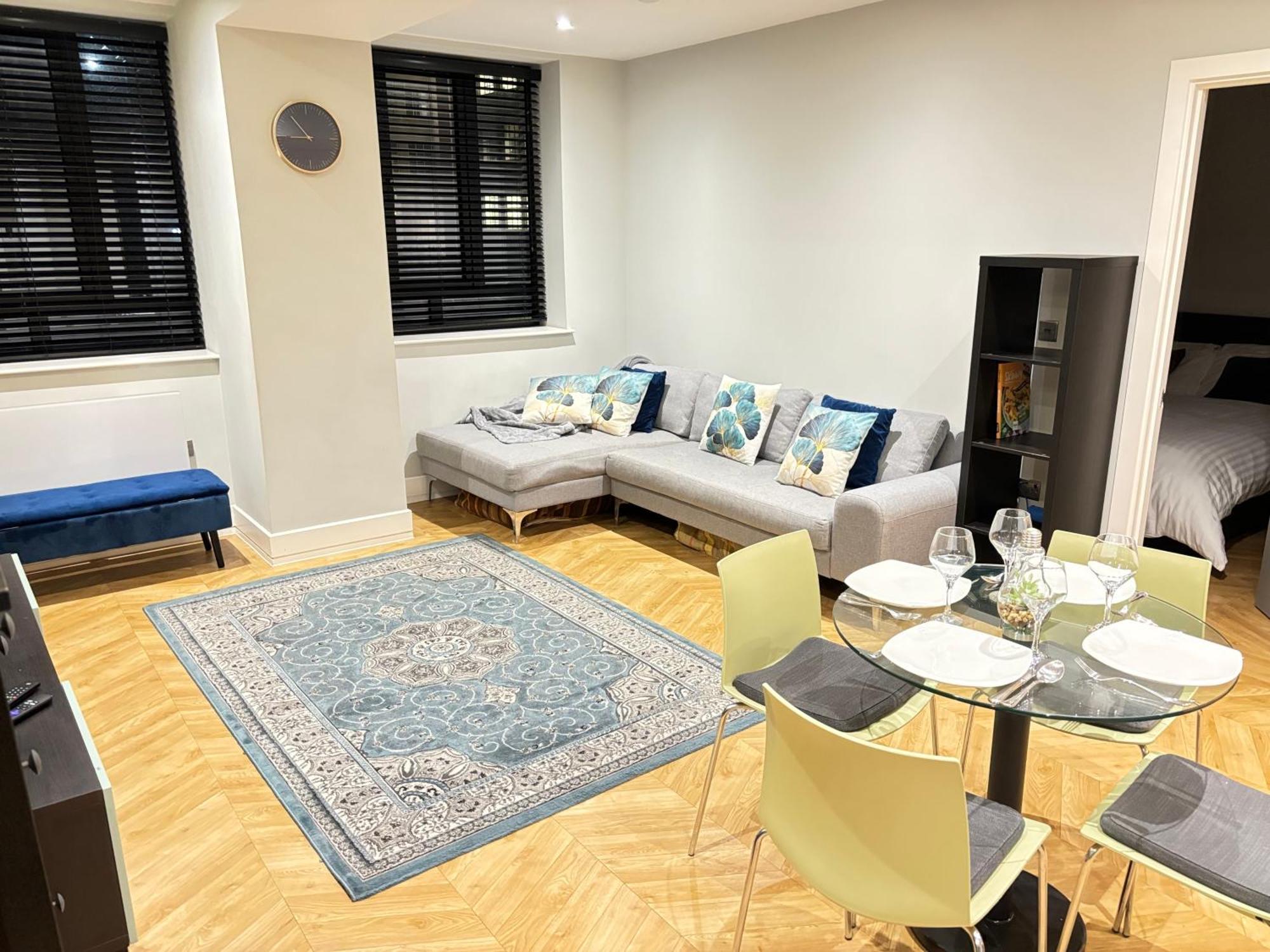 Mh Birmingham - 2 Bed 2 Bath Luxury Apartment - Financial District - Local Bar And Dining Deals Available מראה חיצוני תמונה
