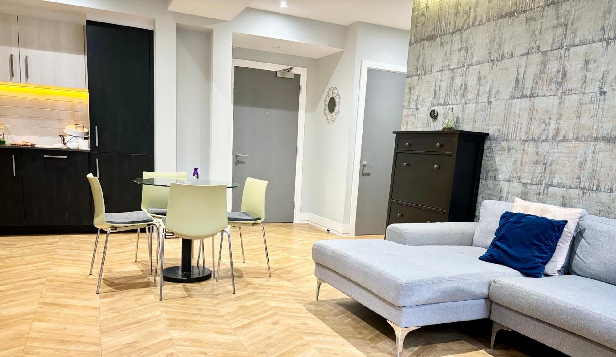 Mh Birmingham - 2 Bed 2 Bath Luxury Apartment - Financial District - Local Bar And Dining Deals Available מראה חיצוני תמונה